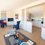 アパートホテル Le Rempart Du Midi 4*