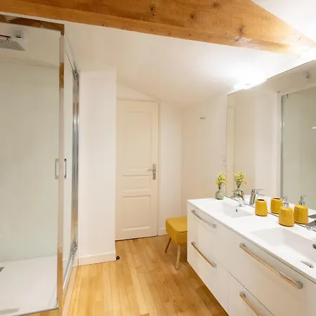 מלון דירות Le Rempart Du Midi 4*