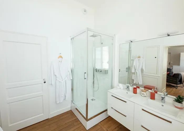 Le Rempart Du Midi 4* Angoulême