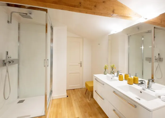 Aparthotel Le Rempart Du Midi 4*